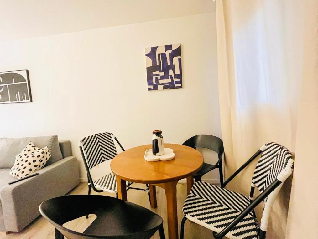Suite Kobalt Villeurbanne Exterior foto